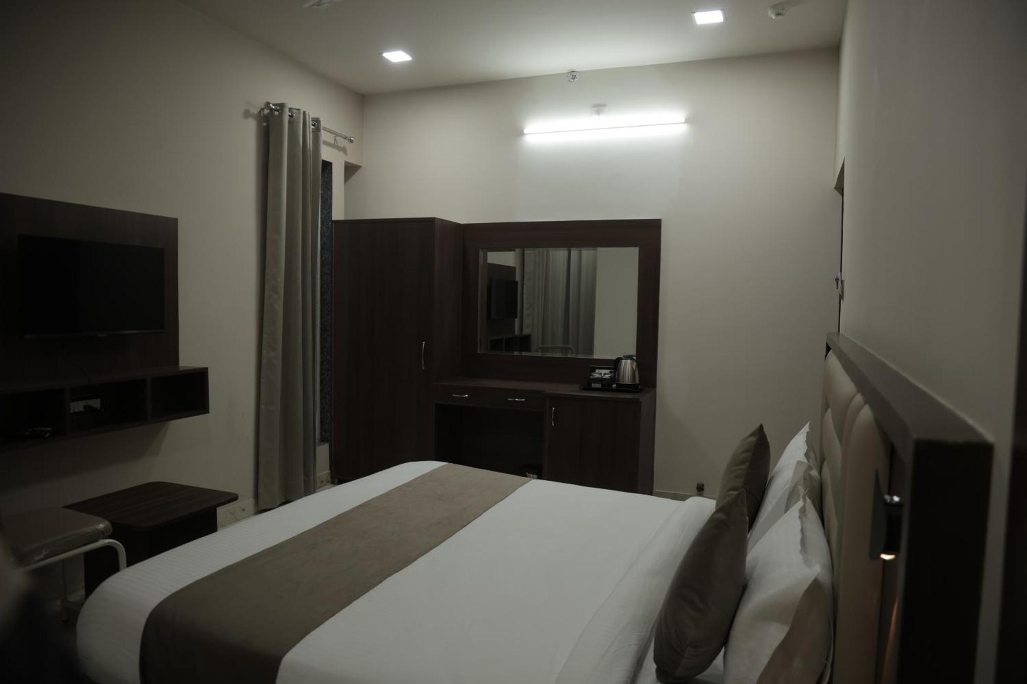 Hotel The Rainbow Inn 烏代浦 外观 照片